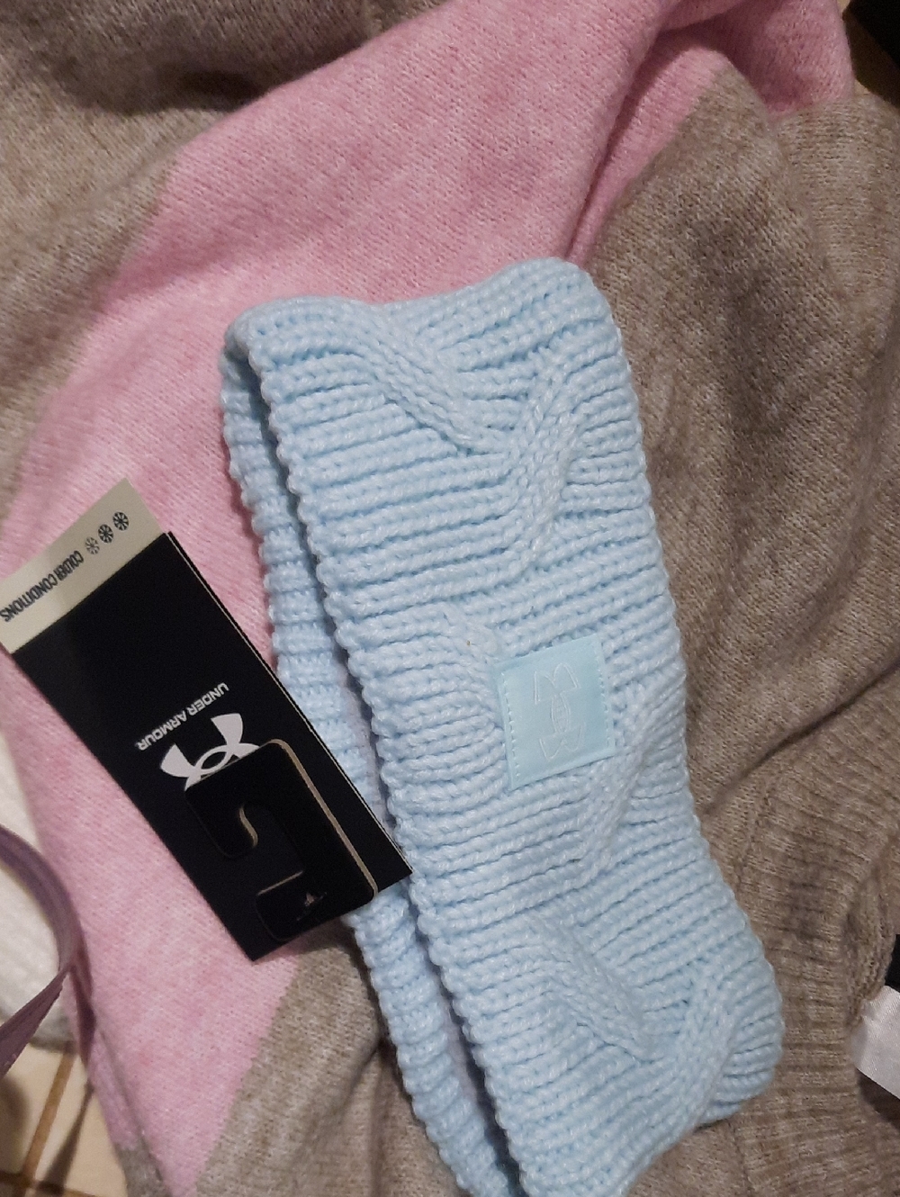 NWT Under armor COLD CONDITIONS HEADBAND EAR COVER TIFFANY AQUA BLUE
